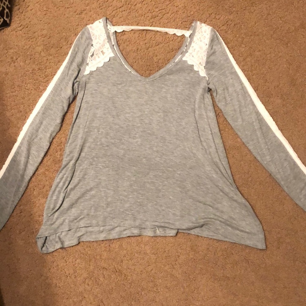 White and gray lace long sleeve